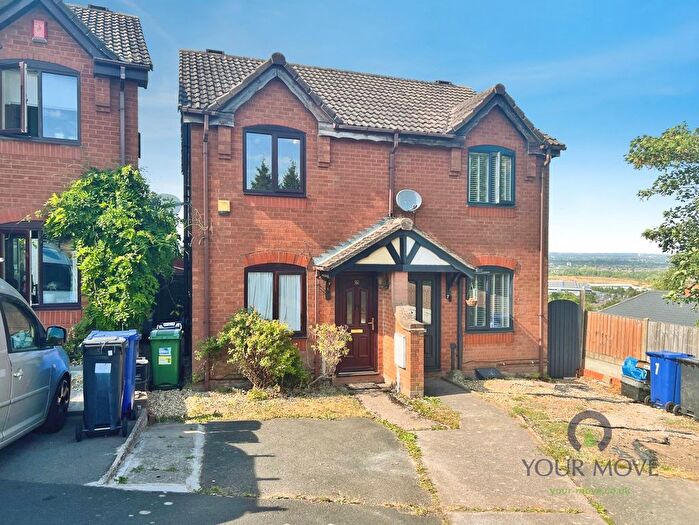 2 Bedroom Semi Detached House For Sale In Lambert Fold, Dudley, West Midlands, DY2