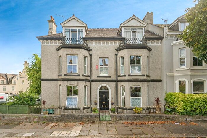 7 Bedroom End Of Terrace House For Sale In Stuart Road, Plymouth, PL1