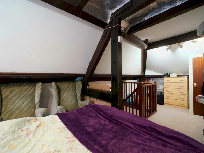 1 Bedroom Flat To Rent In Garth Road, Bangor, Gwynedd, LL57