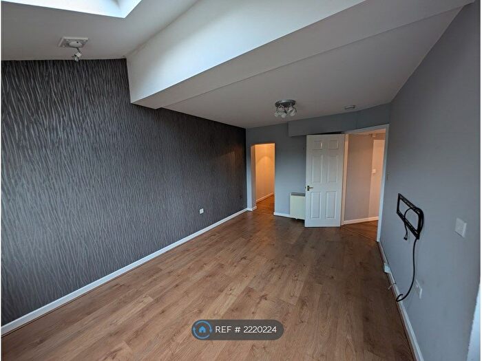 2 Bedroom Flat To Rent In Victoria Road, Walton-Le-Dale, Preston, PR5