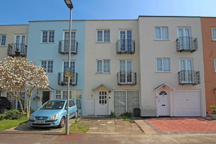 5 Bedroom Property To Rent In Eaton Drive, Kingston Upon Thames, KT2