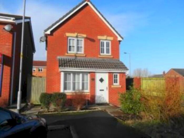 3 Bedroom Detached House To Rent In Mount Pleasant Avenue, St. Helens, WA9