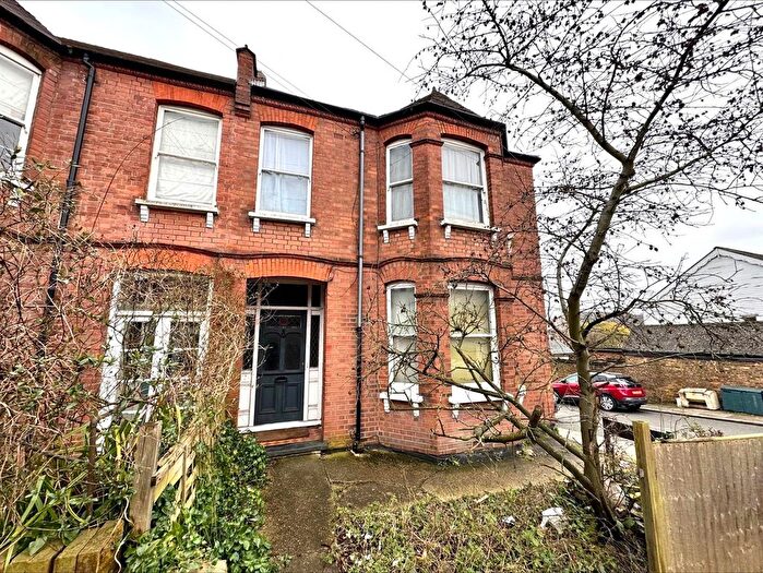 Studio To Rent In Roxeth Hill, Harrow-On-The-Hill, Harrow, HA2