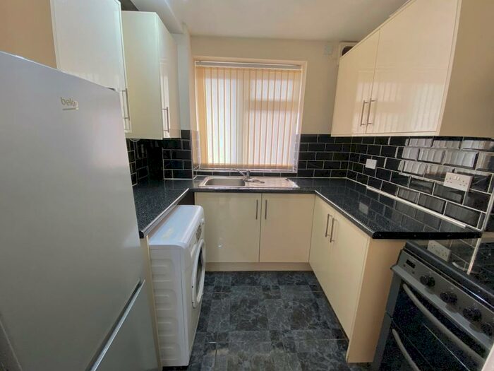 3 Bedroom House To Rent In Green Lane, Small Heath, B9