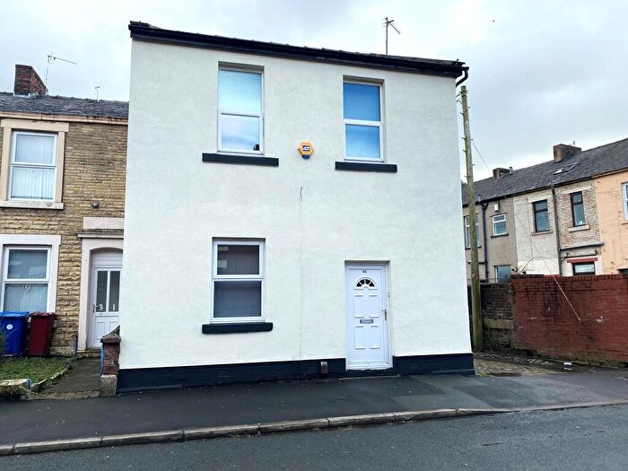 2 Bedroom Flat For Sale In Moorgate Street, Blackburn, BB2