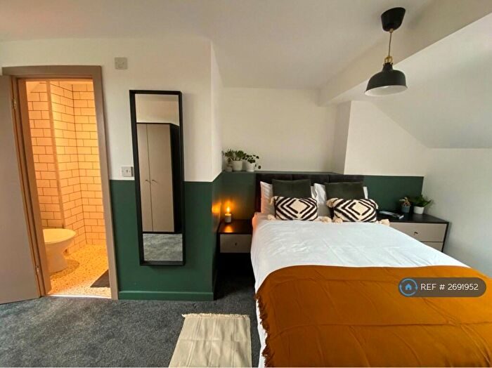 6 Bedroom Terraced House To Rent In Edinburgh Road, Kensington, Liverpool, L7