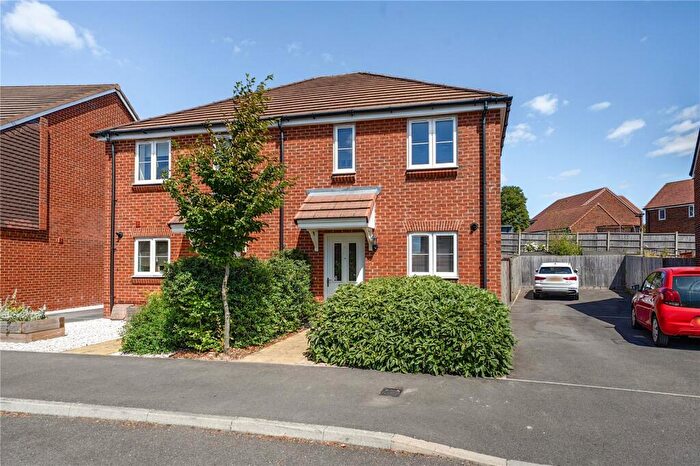 2 Bedroom Semi-Detached House For Sale In Bello Abbey Way, Alton, Hampshire, GU34