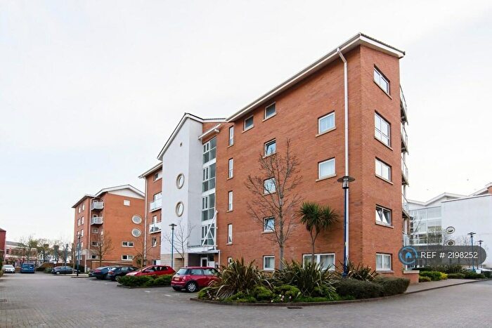 2 Bedroom Flat To Rent In Heol Tredwen, Cardiff, CF10