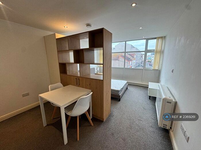 1 Bedroom Flat To Rent In Empire House, Doncaster, DN1