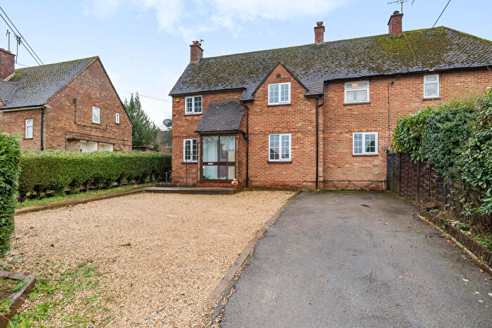 3 Bedroom Semi-Detached House For Sale In Winslow Field, Great Missenden, HP16