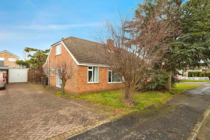 3 Bedroom Bungalow For Sale In Linwood Avenue, Stokesley, Middlesbrough, North Yorkshire, TS9