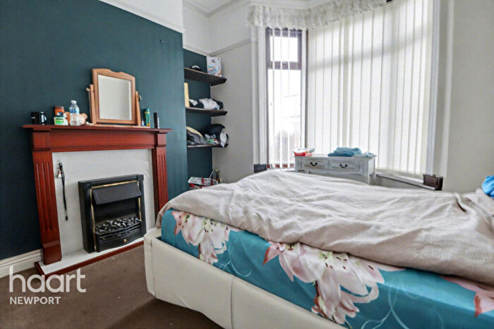 3 Bedroom Terraced House For Sale In Batchelor Road, Newport, NP19