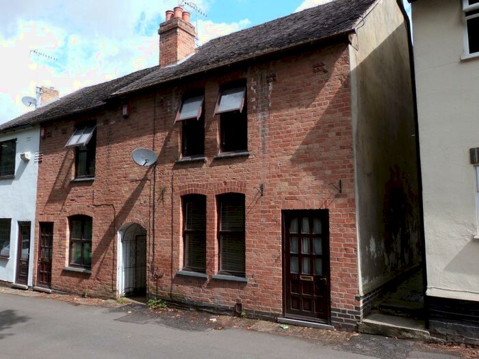 2 Bedroom End Of Terrace House To Rent In Spittal, Castle Donington, DE74