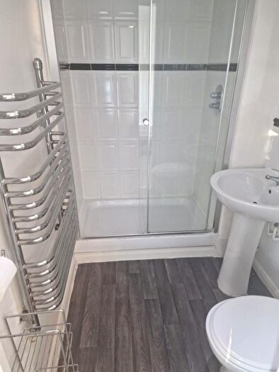 2 Bedroom Flat To Rent In Candlelight Court, Romford Road, Stratford, E15