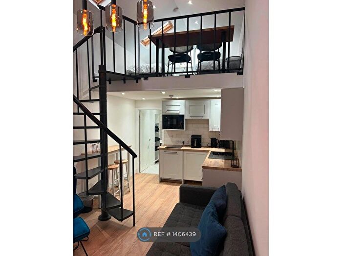 1 Bedroom Detached House To Rent In North Sudley Rd, Liverpool, L17