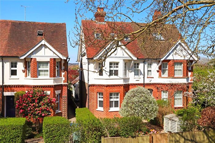 4 Bedroom Semi-Detached House For Sale In Ridgway Road, Farnham, Surrey, GU9