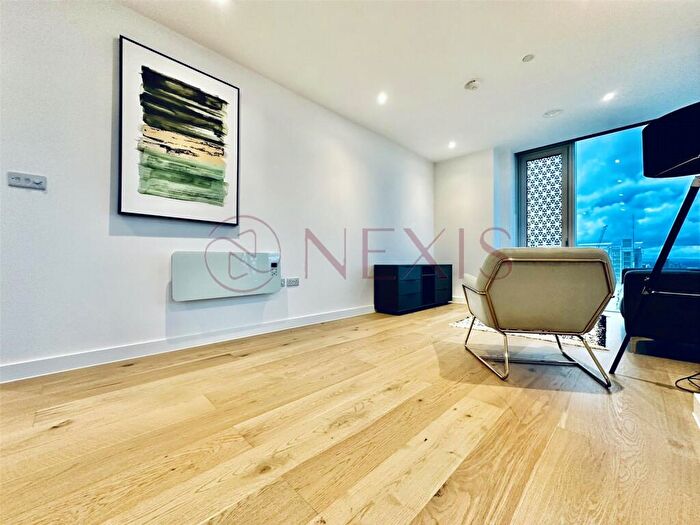 2 Bedroom Apartment To Rent In Viadux, Great Bridgewater Street, Manchester, M1