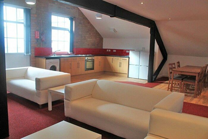 5 Bedroom Flat To Rent In Lower Parliament Street, Nottingham, Nottinghamshire, NG1