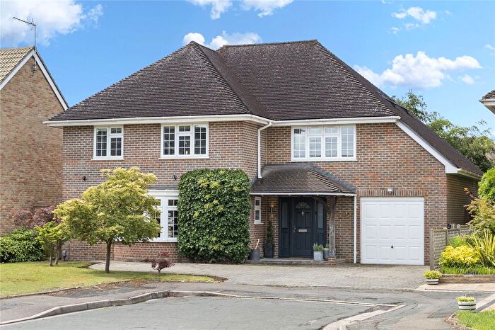 5 Bedroom Detached House For Sale In Ferndown Gardens, Cobham, KT11