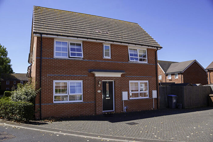 3 Bedroom Semi-Detached House For Sale In Walton Hall Drive, Felixstowe, IP11