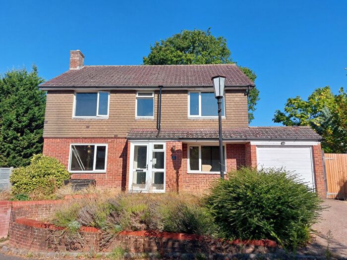 4 Bedroom Property For Sale In Bower Close, St. Leonards-On-Sea, East Sussex, TN37