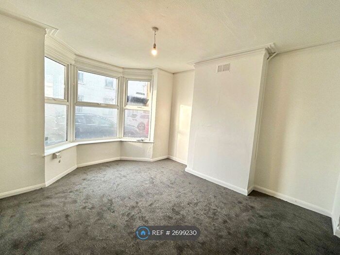 3 Bedroom End Of Terrace House To Rent In Ranelagh Road, Sheerness, ME12