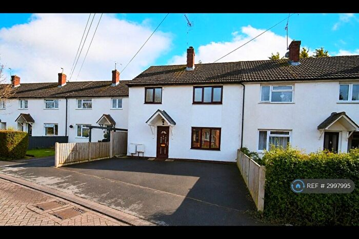 3 Bedroom End Of Terrace House To Rent In Edinburgh Way, Rugby, CV23