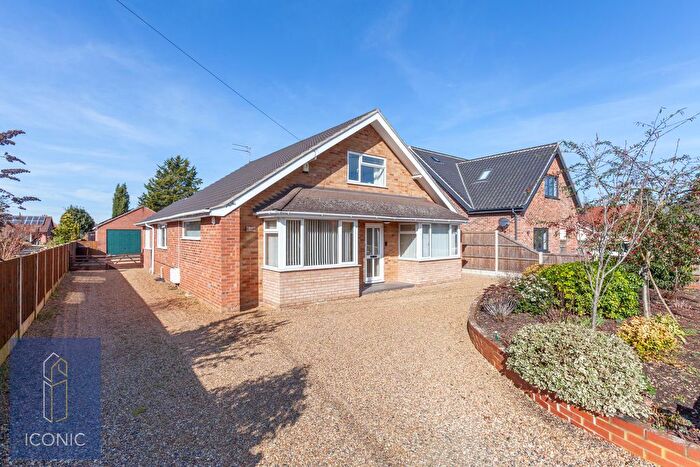5 Bedroom Detached House For Sale In Highland Road, Taverham, Norwich, NR8