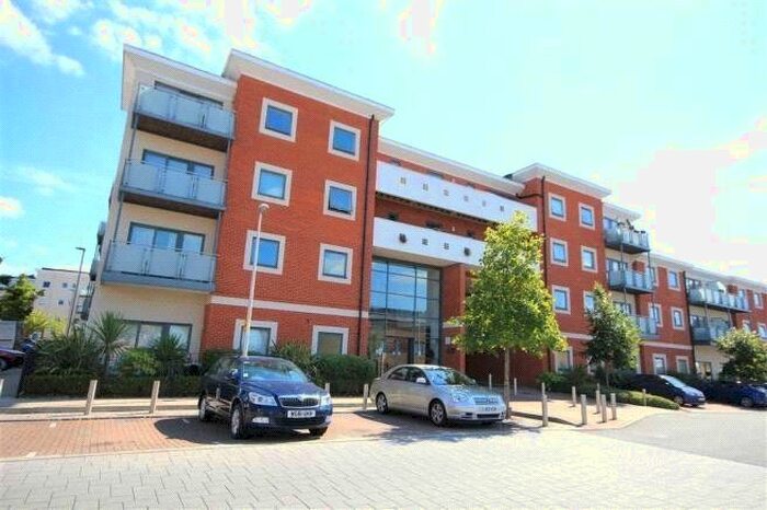 1 Bedroom Flat To Rent In Heron House, Rushley Way, Reading, Berkshire, RG2