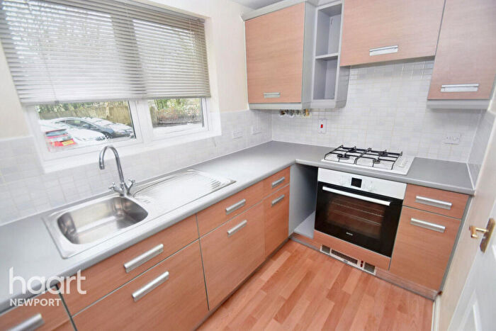 2 Bedroom Apartment To Rent In Golden Mile View, Newport, NP20