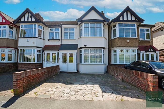 3 Bedroom Terraced House For Sale In Christie Gardens, Romford, RM6