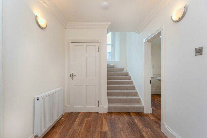 5 Bedroom Detached House For Sale In Hunter Street, Auchterarder, PH3