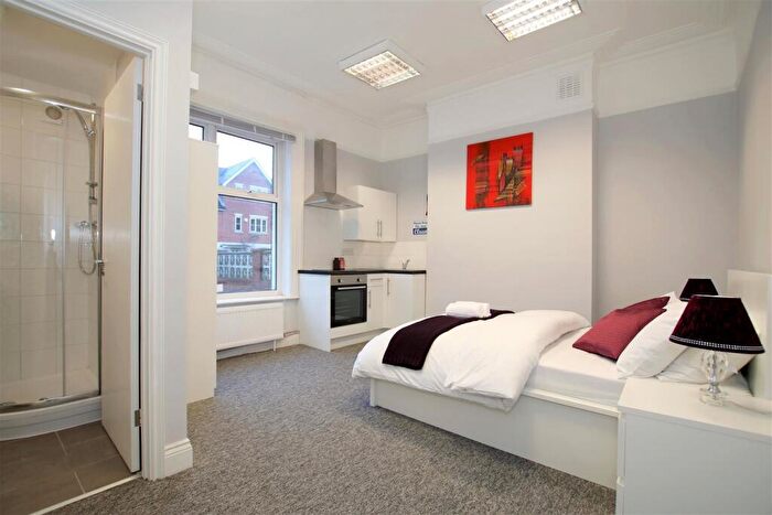 1 Bedroom Property To Rent In Harlesden Road, Willesden, London, NW10