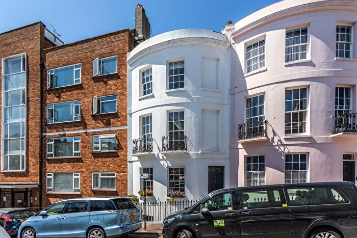 4 Bedroom Town House For Sale In Norfolk Road, Brighton, BN1
