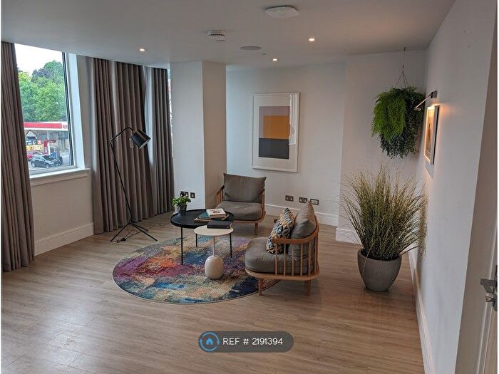 2 Bedroom Flat To Rent In Brighton Road, Purley, CR8