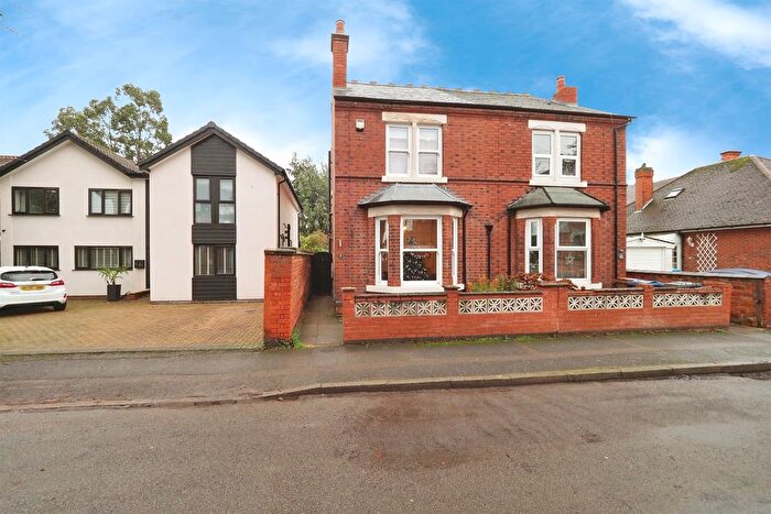 3 Bedroom Semi Detached House For Sale In Cleveland Avenue, Long Eaton, Nottingham, NG10