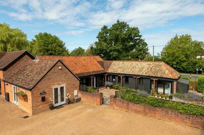 4 Bedroom Barn Conversion For Sale In Cartlodge, Church Lane, Colmworth, Bedford, MK44