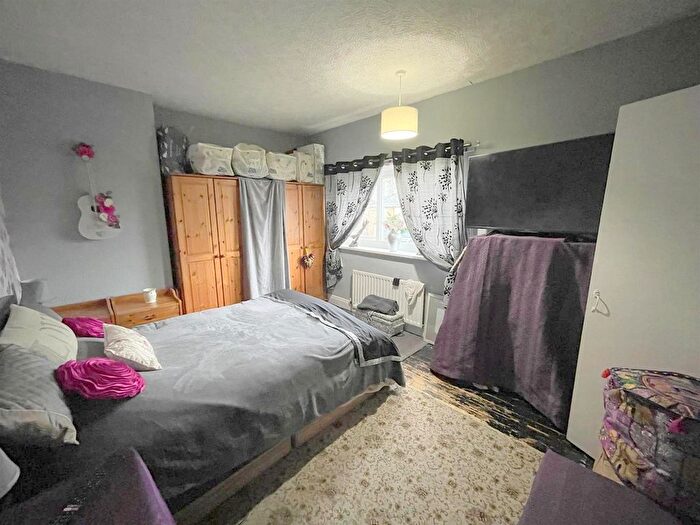 2 Bedroom Semi-Detached House For Sale In Geneva Road, Darlington, DL1