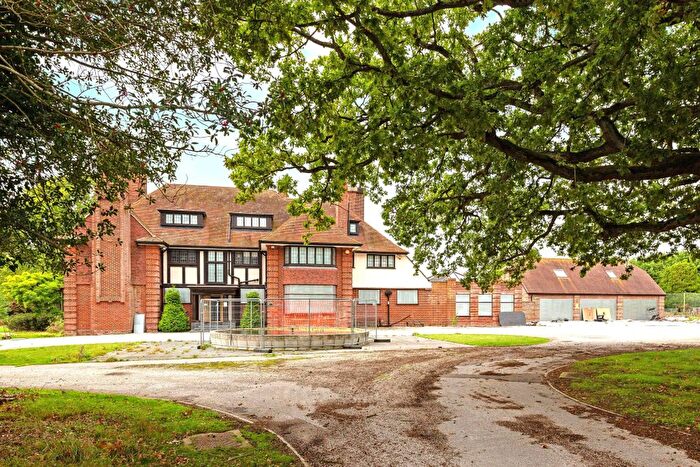 8 Bedroom Detached House For Sale In Crow Lane, Tendring, Clacton-On-Sea, CO16