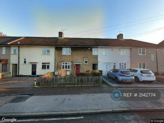 3 Bedroom Terraced House To Rent In Stevens Road, Dagenham, RM8
