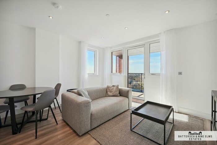 1 Bedroom Flat To Rent In Healum Avenue, Southall, UB2