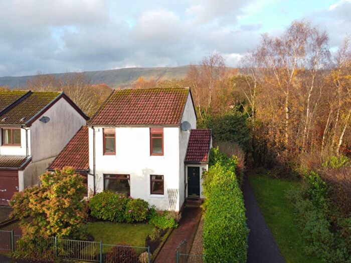 3 Bedroom Detached House For Sale In Marguerite Place, Milton Of Campsie, G66