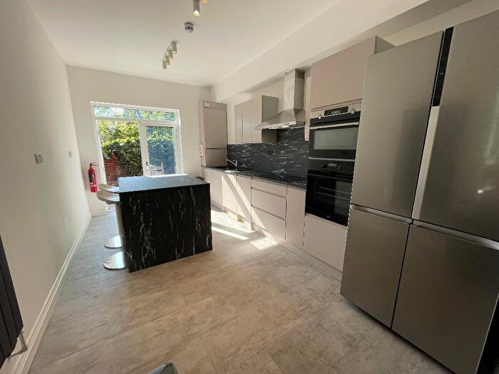 6 Bedroom Terraced House To Rent In Fortuna Grove, Fallowfield, Manchester, M19