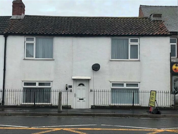 2 Bedroom Semi-Detached House To Rent In Roman Bank, Skegness, PE25