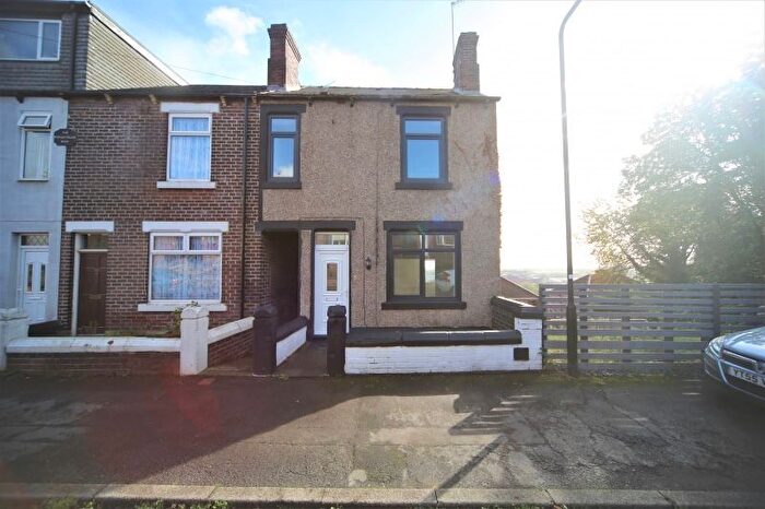 3 Bedroom End Terrace House For Sale In Clement Street, Kimberworth, Rotherham, S61