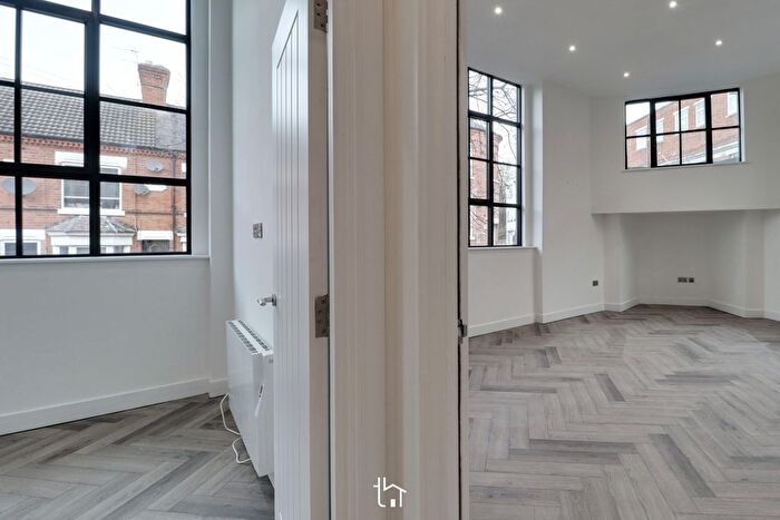 1 Bedroom Flat To Rent In Canal Street, Wigston, LE18