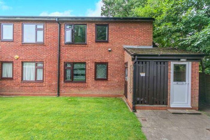1 Bedroom Flat To Rent In Buckley Court, Woodfield Road, Kings Heath, B13