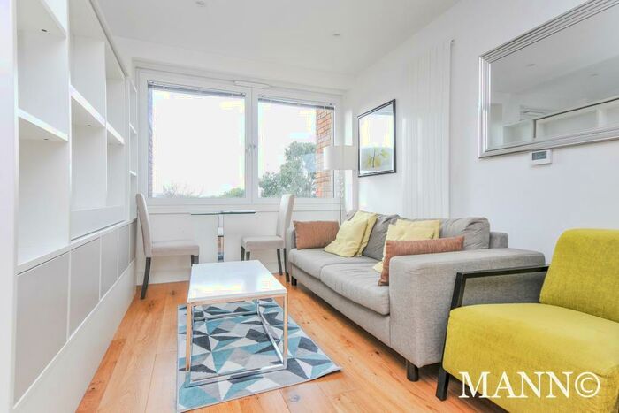 Apartment To Rent In Riverdale House, Lewisham, SE13