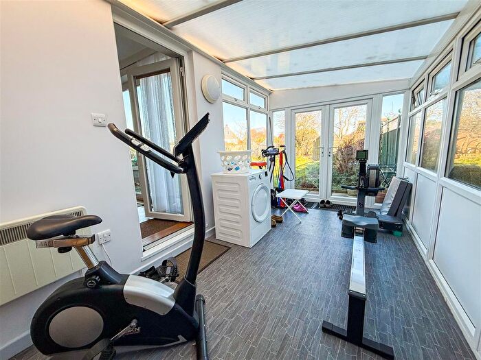 2 Bedroom Detached Bungalow For Sale In Bournemouth Road, Holland-On-Sea, Clacton-On-Sea, CO15