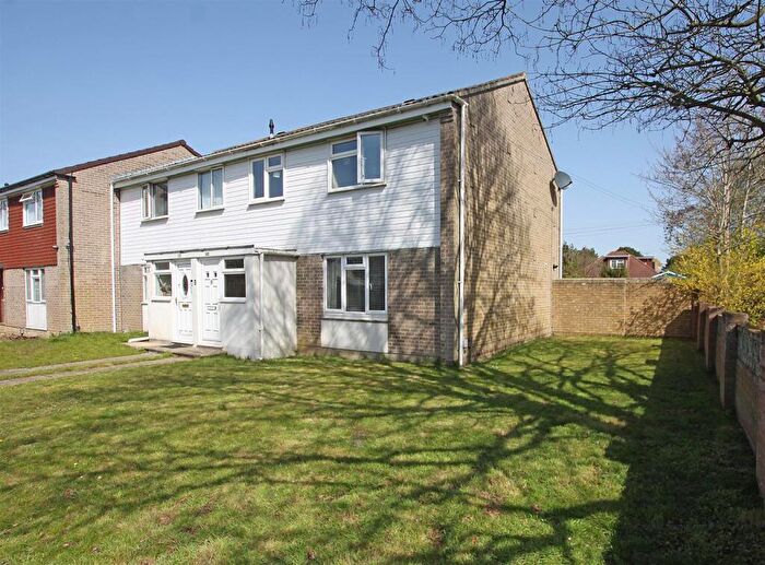 3 Bedroom End Of Terrace House For Sale In Craigmoor Avenue, Bournemouth, BH8